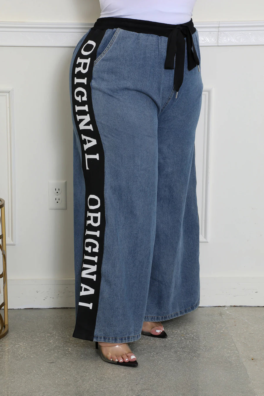 HIGHWAISTED DENIM PANTS (PLUS)