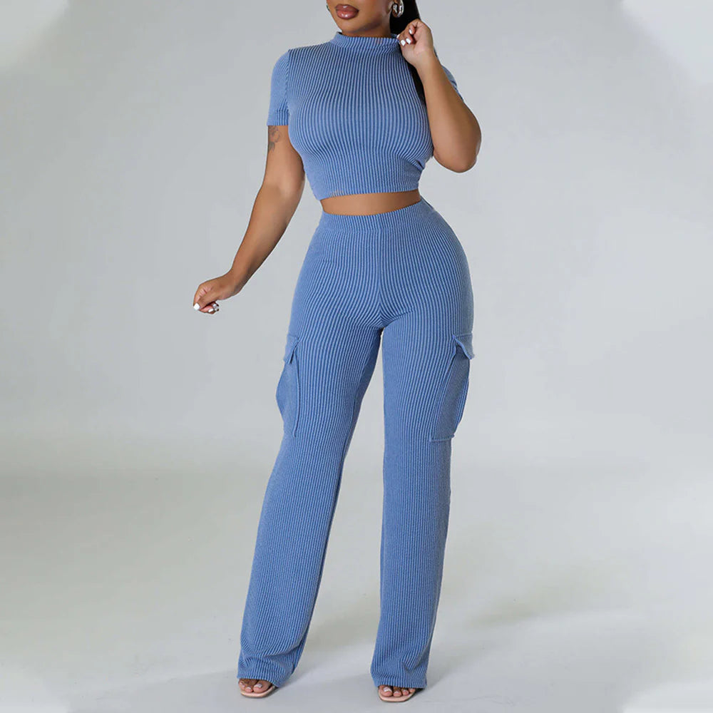 Crop top & High waisted Cargo Pants Set